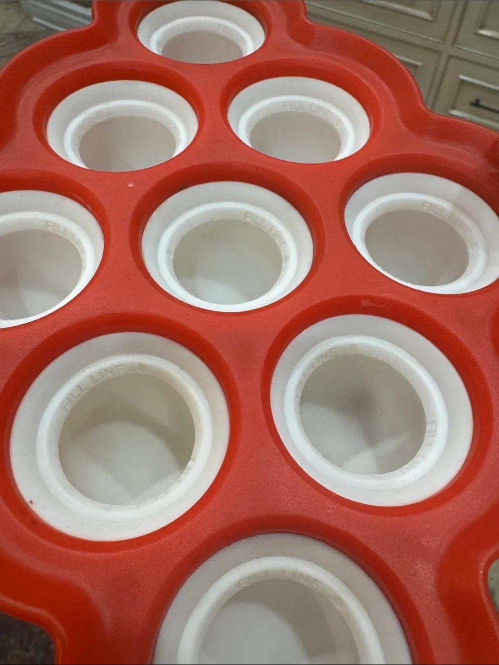 Zoku Silicone popsicle & bonus tray with replacement pieces for zoku tray